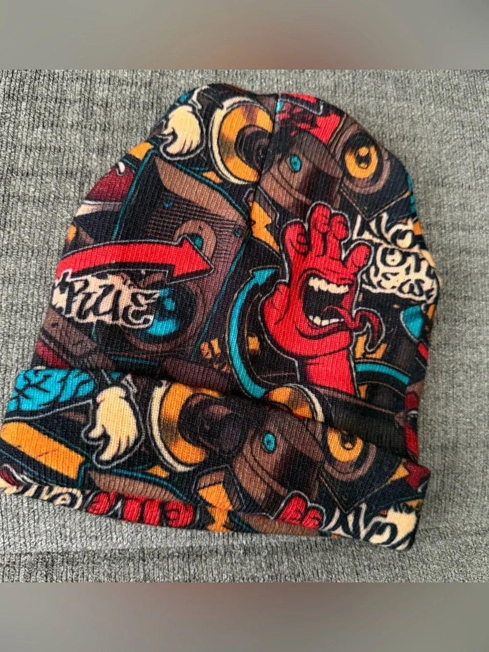 💥 Graffiti Art Bright Multicolored Urban Flip Knit Beanie